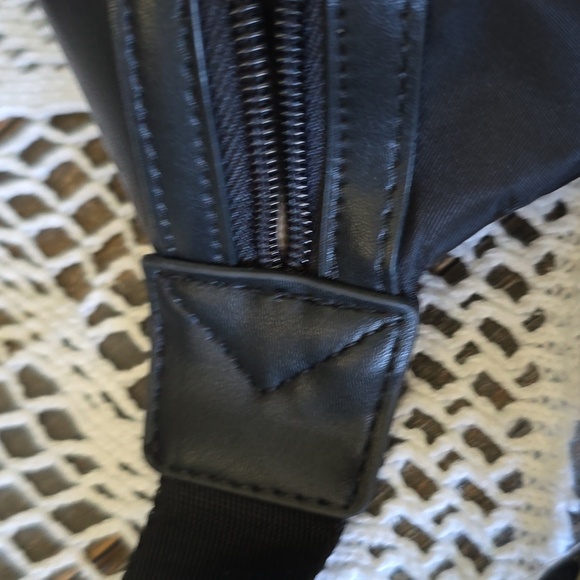 MICHAEL KORS BELT BAG🥰 - Picture 5 of 8